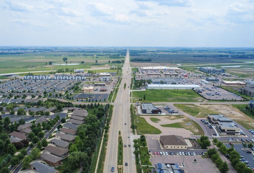 More Photos Of 7201 S Minnesota Ave, Sioux Falls Land For Lease