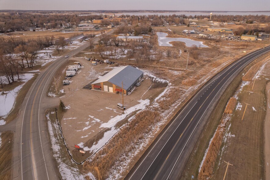 More Photos Of 815 E 1st Ave, Osakis Flex For Lease