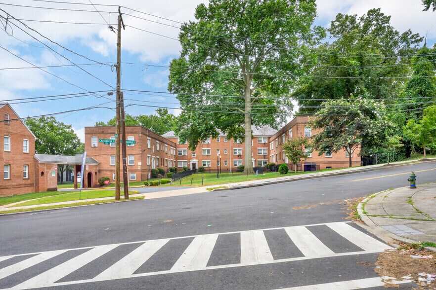 More Photos Of 32 Chesapeake St SW, Washington Apartments For Sale