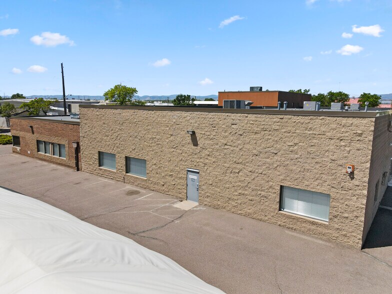 More Photos Of 1187 E 68th Ave, Denver Manufacturing For Sale