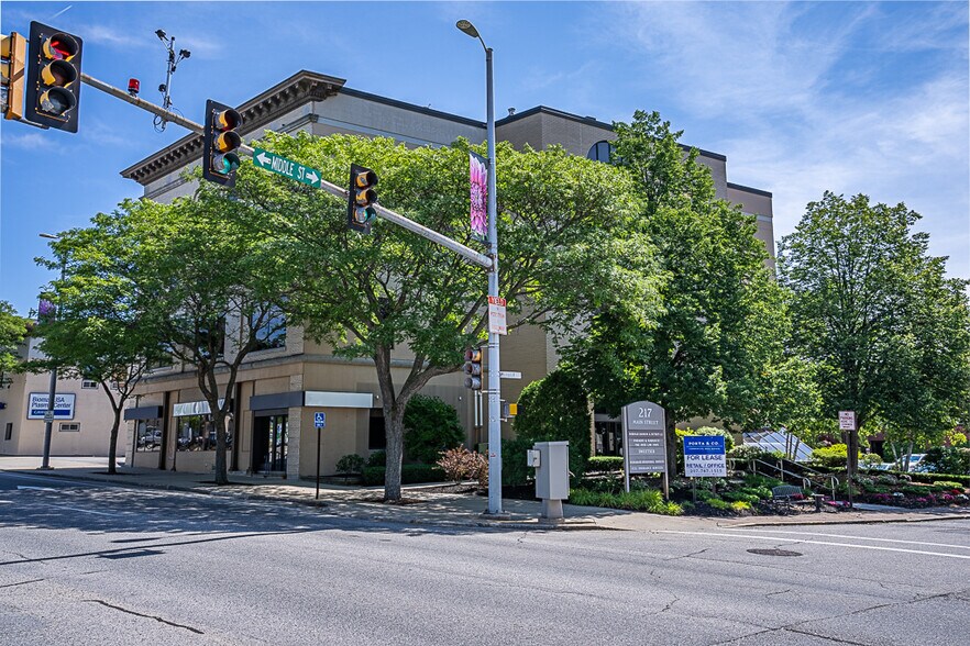 More Photos Of 217 Main St, Lewiston Office For Lease