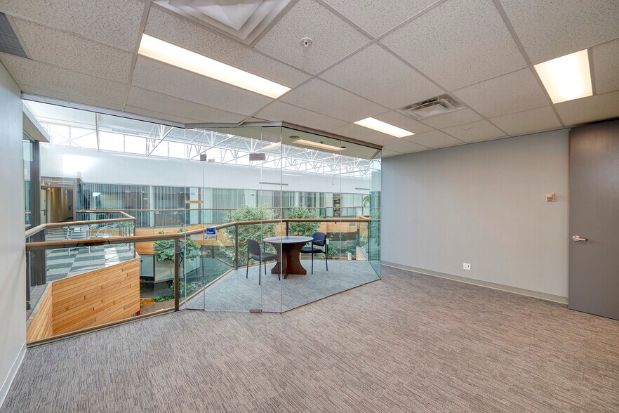 More Photos Of 200 Rivercrest Dr SE, Calgary Medical For Lease