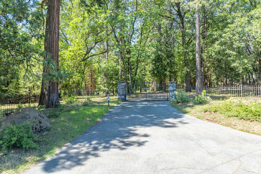 More Photos Of 2360 Union Ridge Rd, Placerville Hospitality For Sale