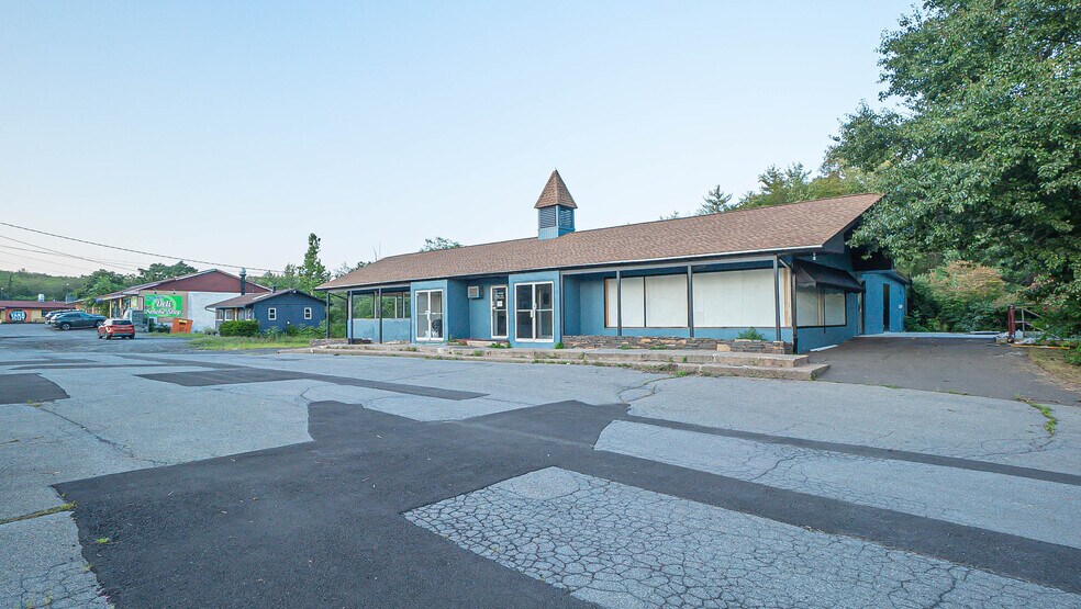 More Photos Of 906 Rt-28, Kingston Restaurant For Sale