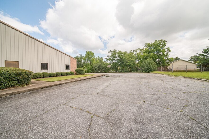 More Photos Of 1610 Opelika Rd, Phenix City Medical For Sale