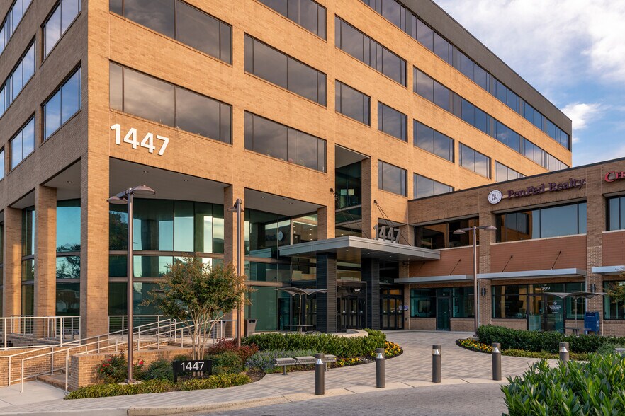 More Photos Of 1447 York Rd, Lutherville Office For Lease