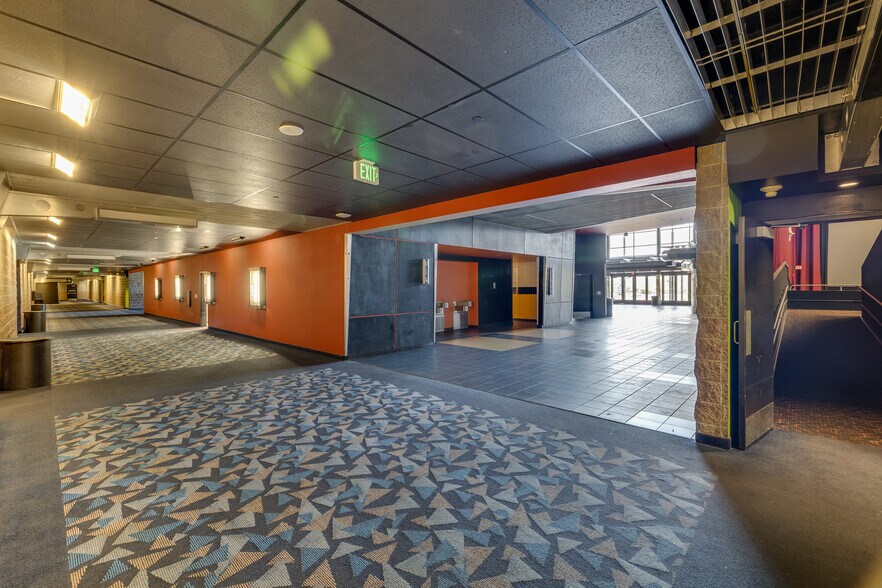More Photos Of 16501 SE Division St, Portland Movie Theatre For Sale