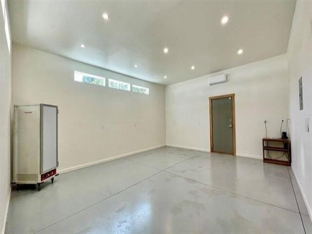 More Photos Of 620 E Sierra Ave, Portola Restaurant For Sale