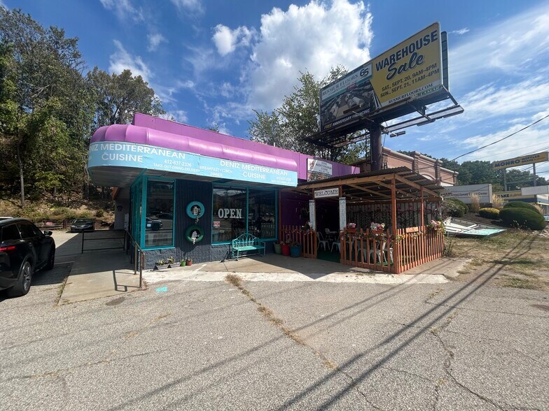 Primary Photo Of 4846 McKnight Rd, Pittsburgh Auto Repair For Lease