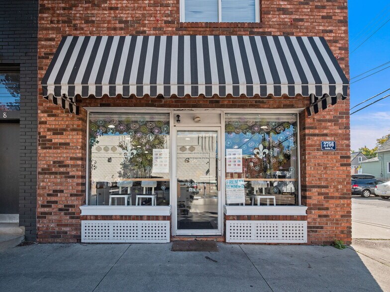 More Photos Of 9741 Joseph Campau St, Hamtramck Storefront Retail Residential For Sale