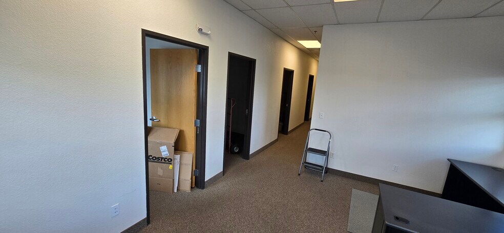 More Photos Of 3770 Puritan Way, Frederick Flex For Lease