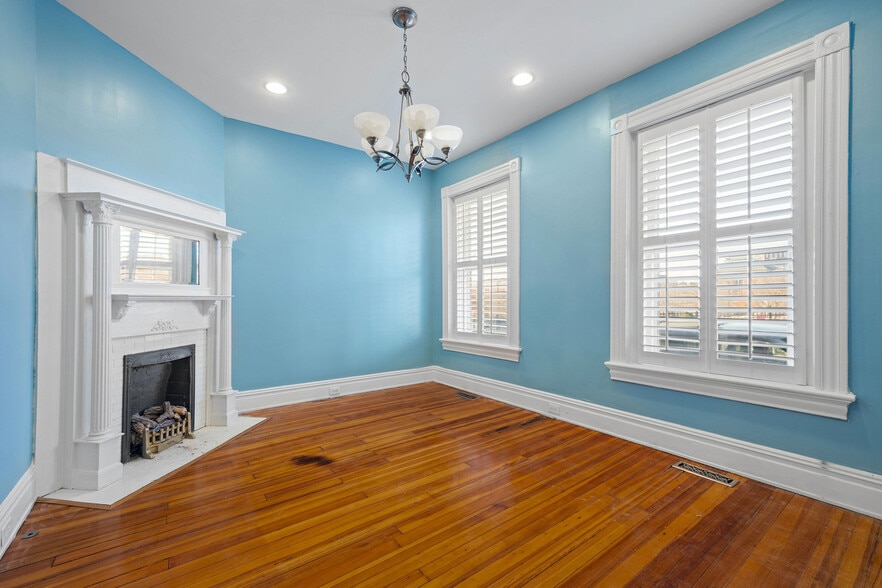 More Photos Of 5 S Adams St, Richmond Office For Sale