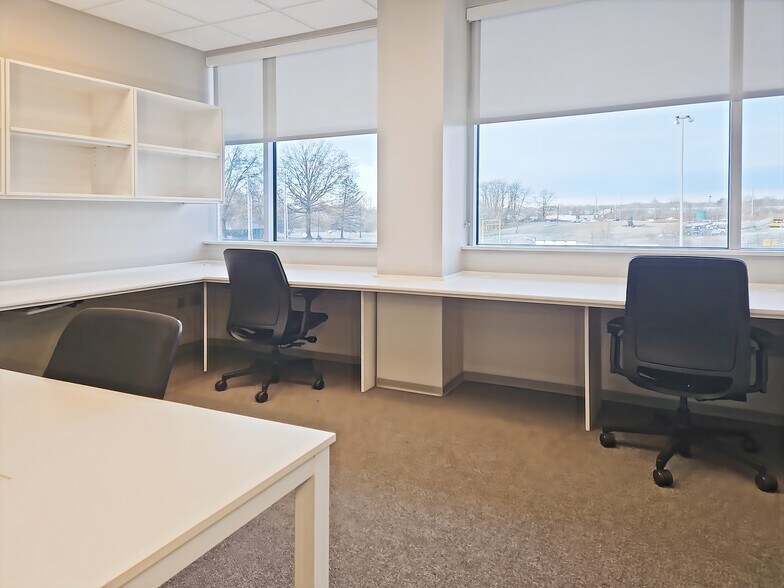 More Photos Of 2321 Energy Dr, Louisville Coworking Space