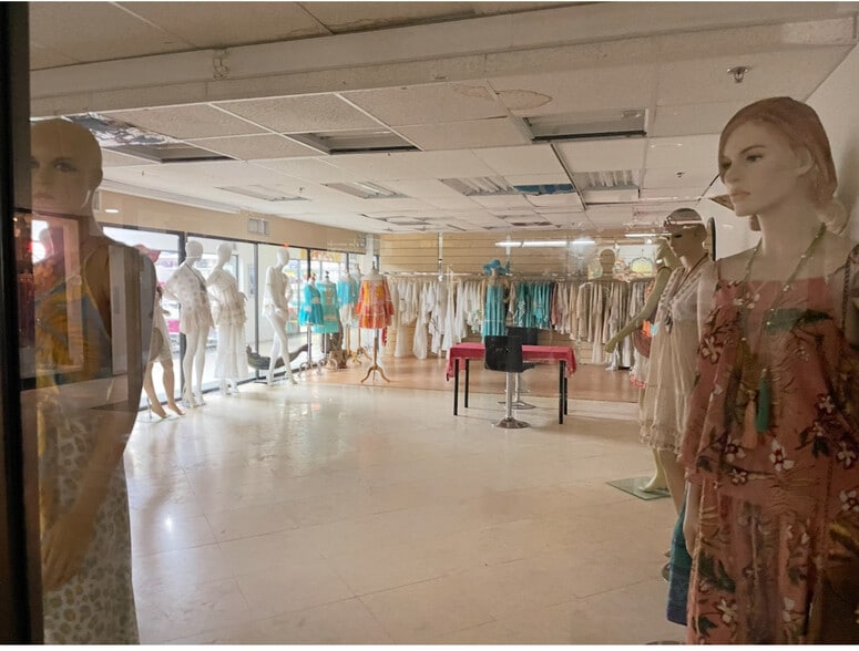 More Photos Of 777 NW 72nd Ave, Miami General Retail For Sale