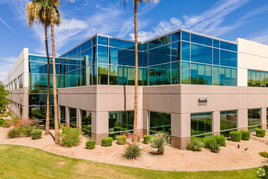 More Photos Of 4940 S Wendler Dr, Tempe Office For Lease