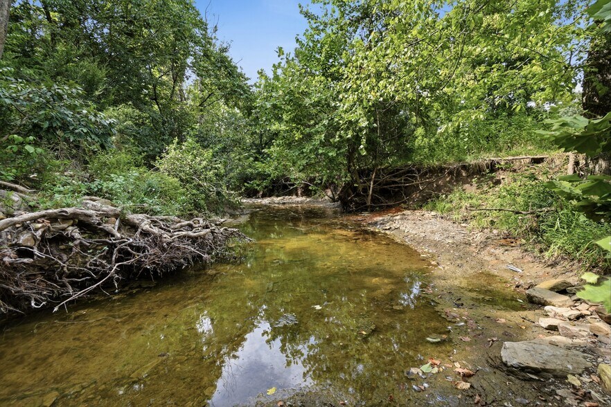 More Photos Of 11373 Colcleasure Rd, Fayetteville Land For Sale