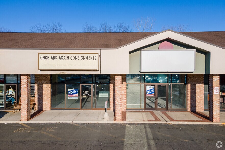 More Photos Of 34 Shunpike Rd, Cromwell Freestanding For Lease