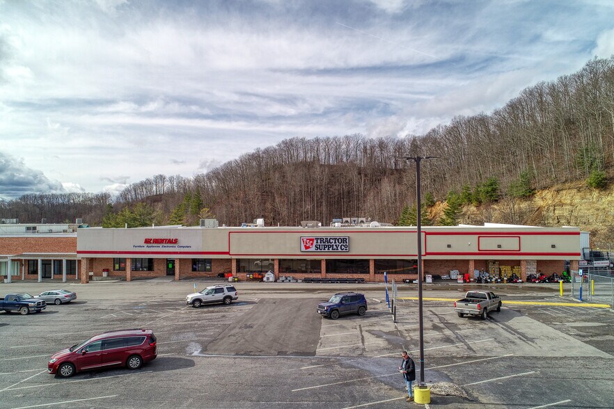 More Photos Of 181 Plaza Rd, Wise General Retail For Sale