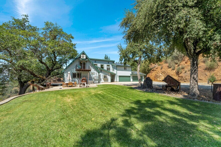 More Photos Of 3369 N Railroad Flat Rd, Wilseyville Land For Sale