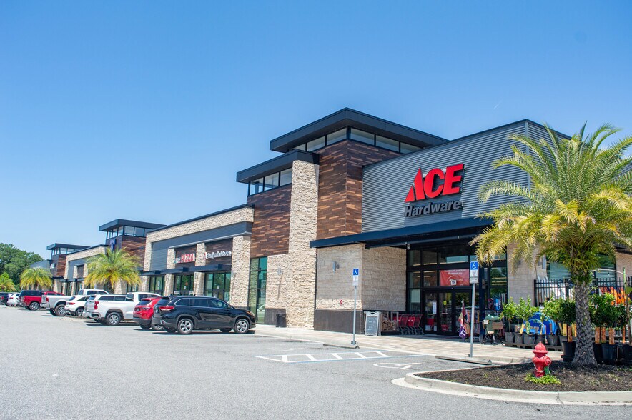 Primary Photo Of 10860-10870 Us 1 Hwy N, Ponte Vedra General Retail For Lease