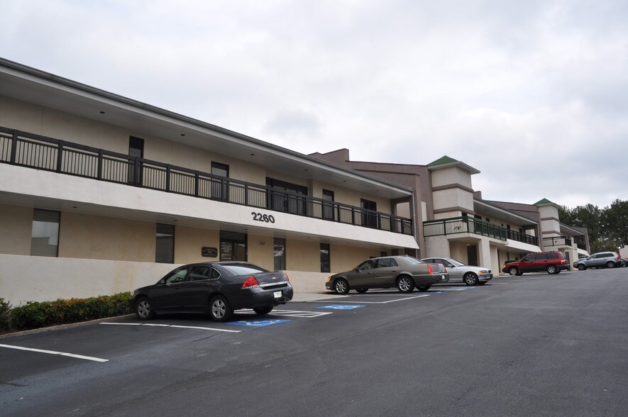 More Photos Of 2260 Northlake Pky, Tucker Unknown For Lease