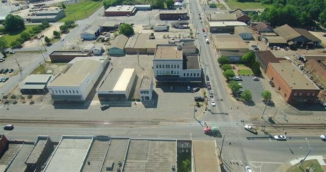 More Photos Of 102 Saint Joseph Ave, Brewton Storefront Retail Residential For Sale