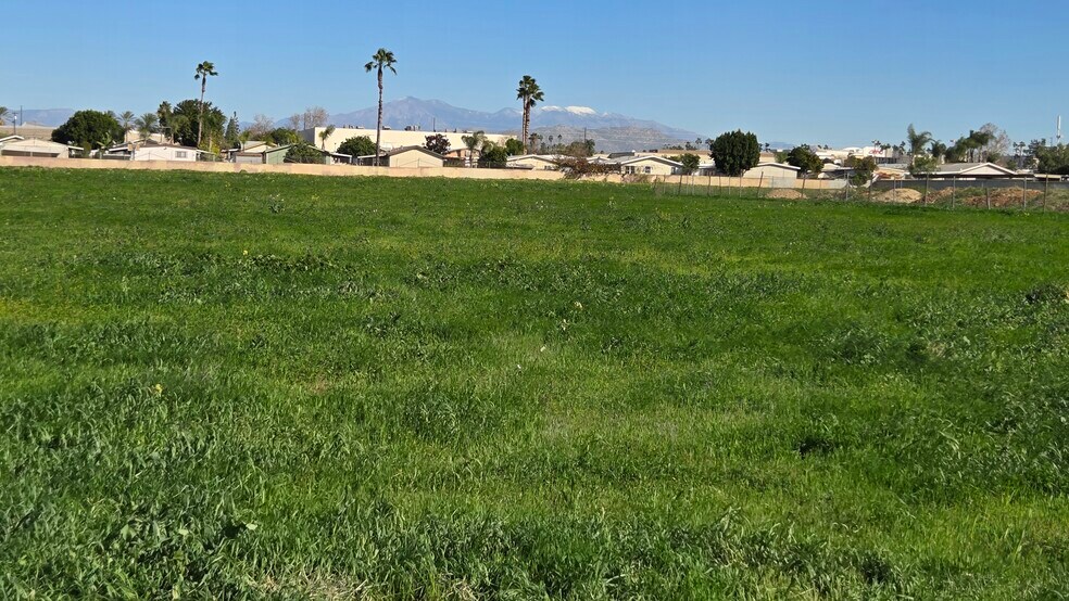 More Photos Of magnolia Ave, Riverside Land For Sale