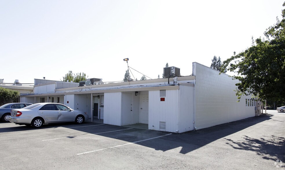 More Photos Of 6830-6834 Fair Oaks Blvd, Carmichael Office For Lease
