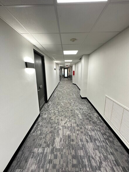 More Photos Of 1893 Sheridan Rd, Highland Park Medical For Lease