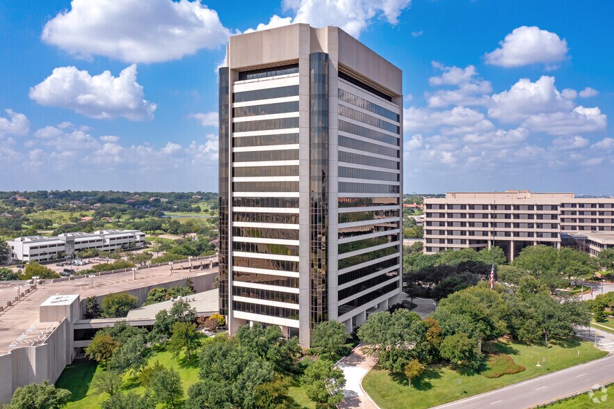 More Photos Of 300 E John Carpenter Fwy, Irving Office For Lease