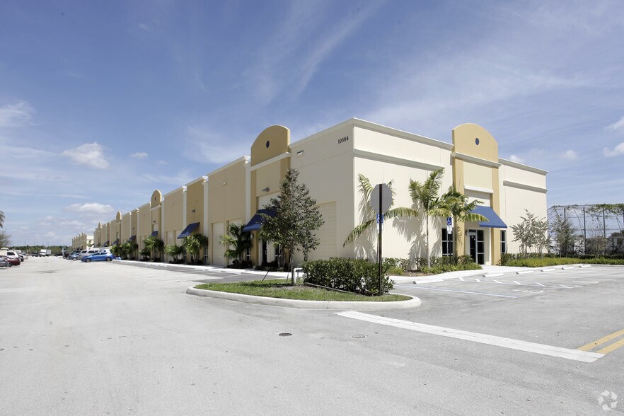 More Photos Of 10384 W State Road 84, Davie Warehouse For Lease