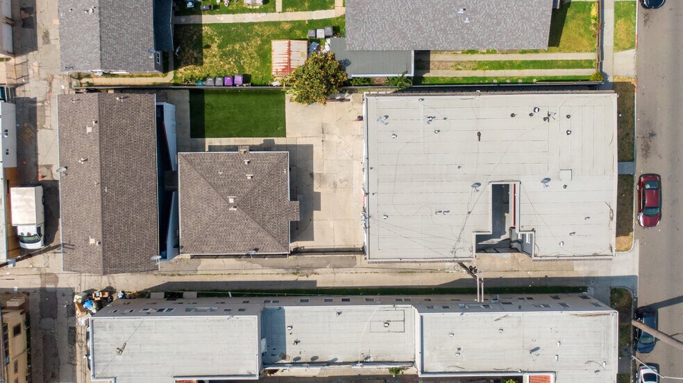 More Photos Of 727 Olive Ave, Long Beach Apartments For Sale
