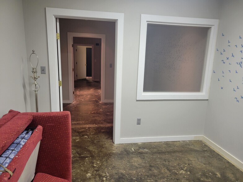 More Photos Of 38 Battery Park Ave, Asheville Storefront Retail Residential For Sale