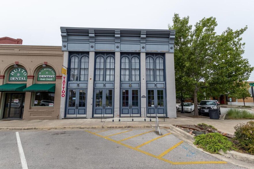 More Photos Of 117 East St, Hutto Loft Creative Space For Sale