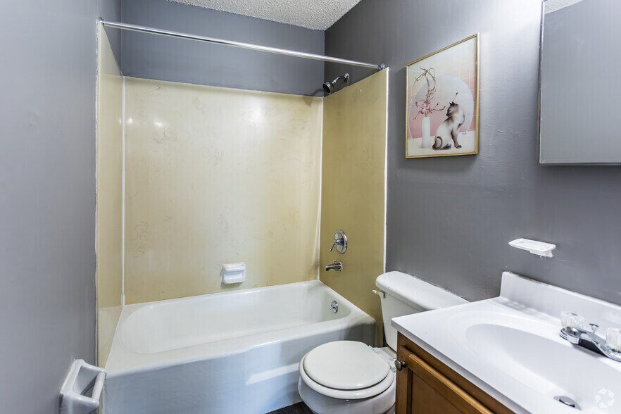 More Photos Of 2603 Pojest Dr, Memphis Apartments For Sale