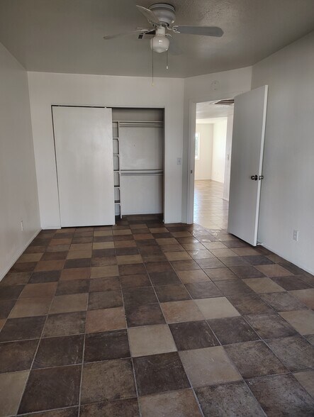 More Photos Of 2560 S Yavapai Rd, Apache Junction Multifamily For Sale