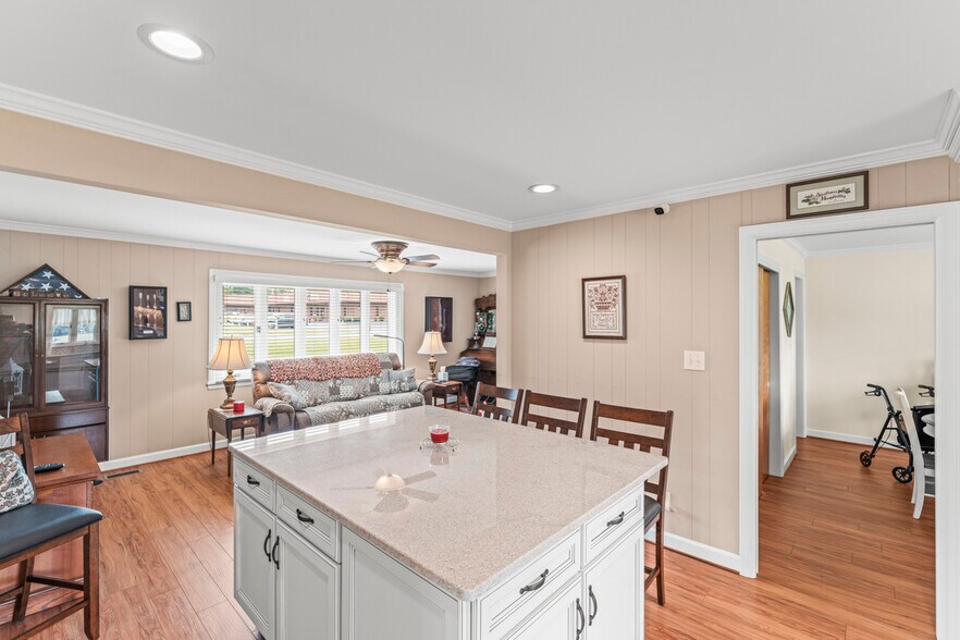 More Photos Of 128 Killian Farm Rd, Stanley Medical For Lease