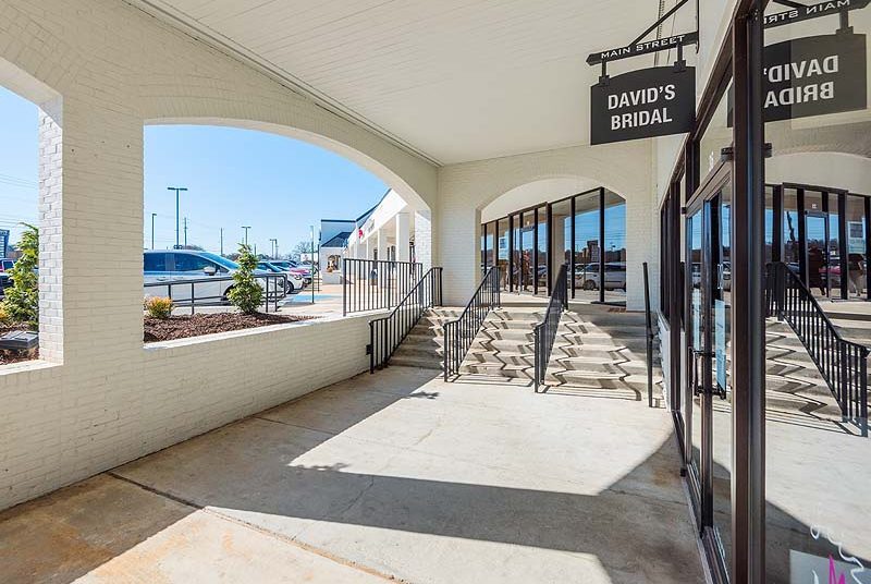 More Photos Of 440 Ernest Barrett Pky, Kennesaw Unknown For Lease