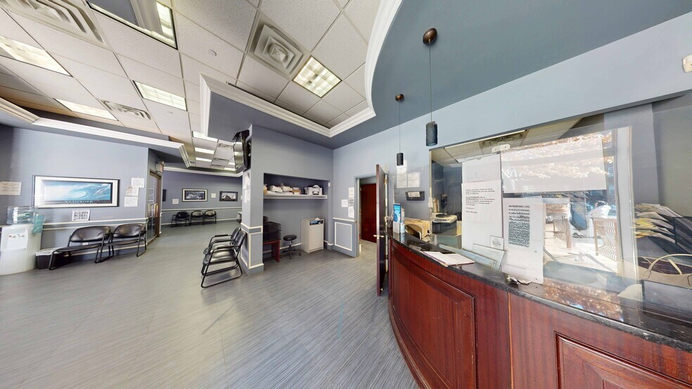 More Photos Of 2569 Ocean Ave, Brooklyn Office For Sale