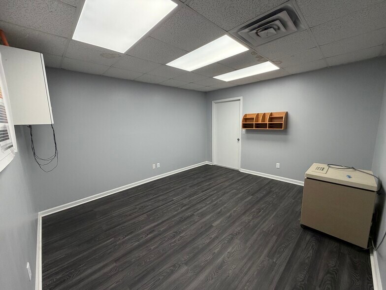 More Photos Of 524 Golf Course Rd, Tallapoosa Warehouse For Lease