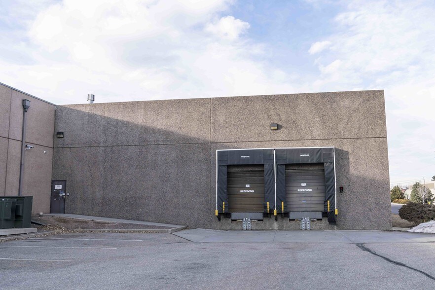 More Photos Of 4850-4860 Ward Rd, Wheat Ridge Flex For Lease