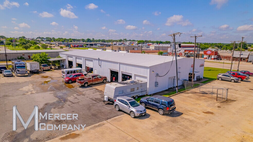 More Photos Of 1115-1117 E Kennedale Pky, Kennedale Industrial For Sale