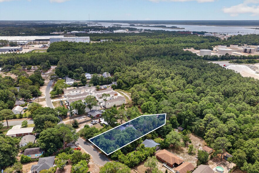 More Photos Of 2830 Worth Dr, Wilmington Land For Sale