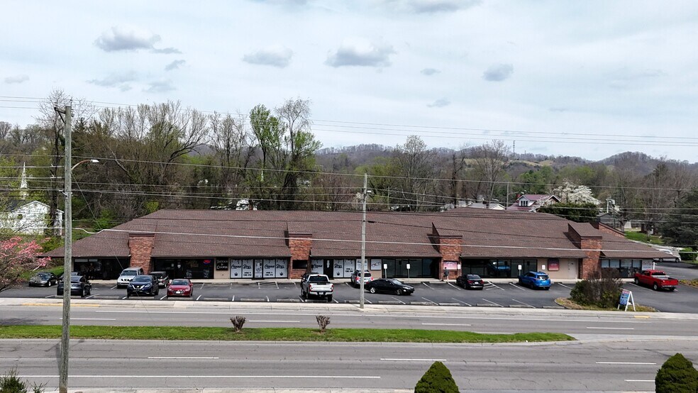 More Photos Of 1701 Euclid Ave, Bristol Medical For Lease