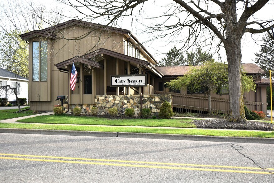 More Photos Of 11522 Davis St, Grand Blanc Office Residential For Sale