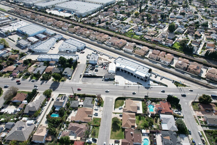 More Photos Of 9350 Lower Azusa Rd, Temple City Service For Sale