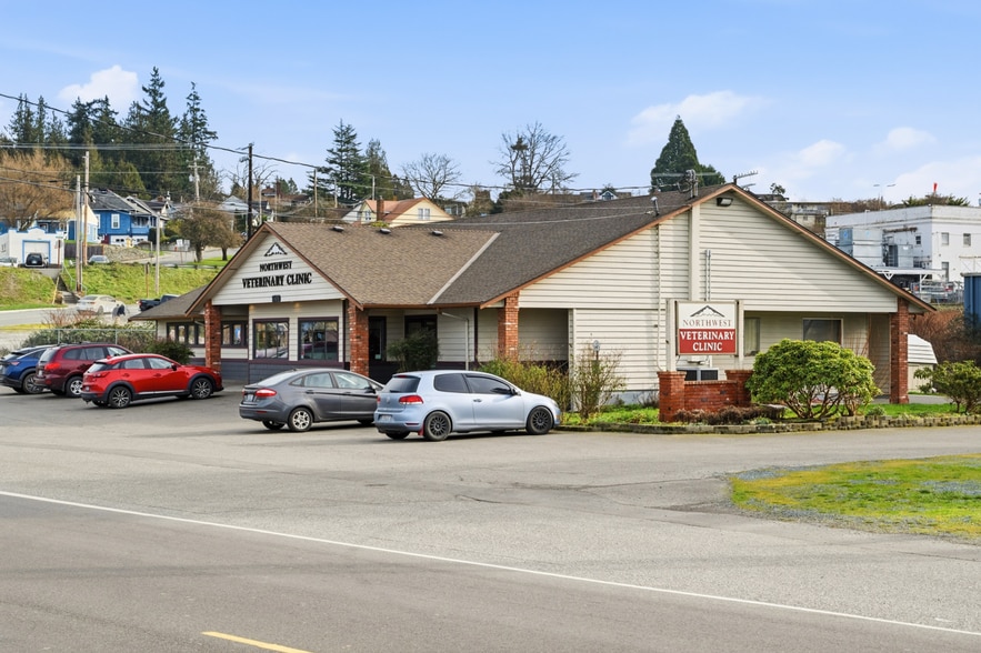 More Photos Of 8500 Cedarhome Dr, Stanwood Veterinarian Kennel For Sale