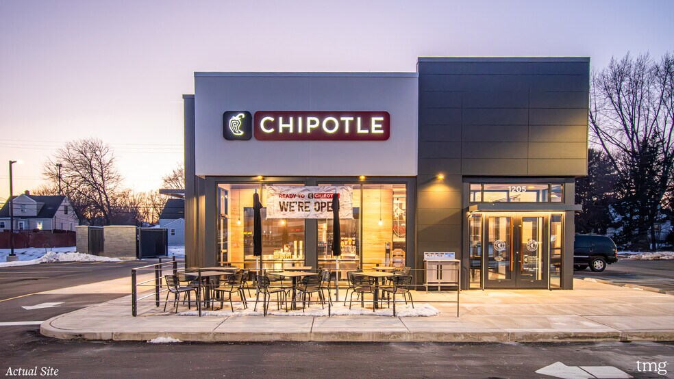 More Photos Of 1205 Main St, Crown Point Freestanding For Sale