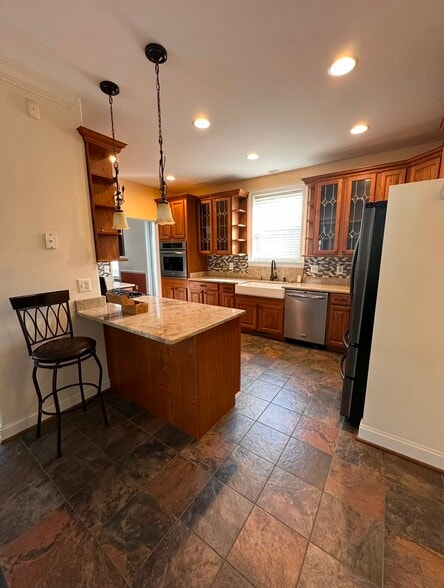 More Photos Of 28795 Old Village rd, Mechanicsville Specialty For Lease
