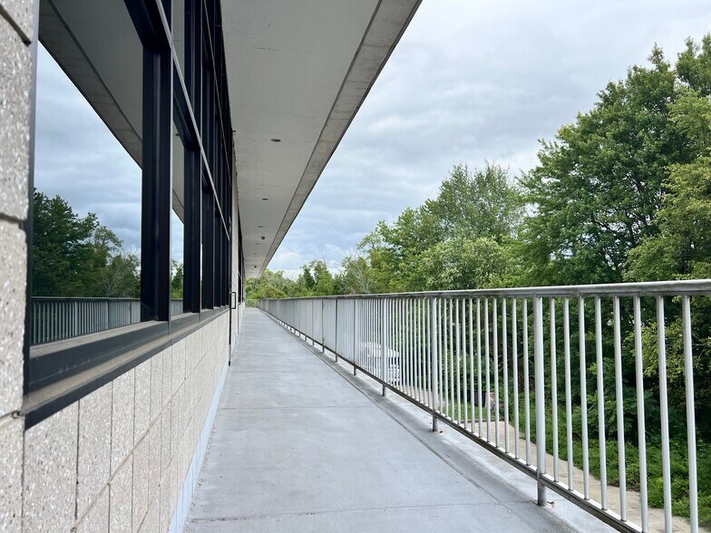 More Photos Of 733 Ridgedale Ave, East Hanover Industrial For Sale